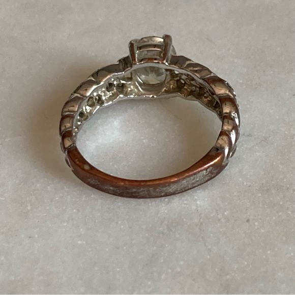 Silver Oval Stone Ring - Picture 6 of 6
